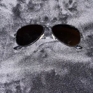 black aviator sunglasses 🕶